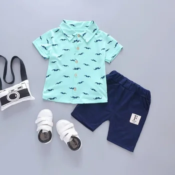 Комплект детской футболки с короткими рукавами и шорт из 2 предметов 2023 года, новая хлопковая летняя одежда для мальчиков, Корейское издание детской одежды