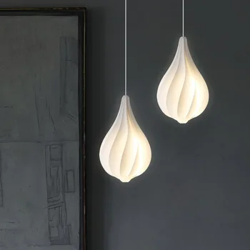 Датская люстра в форме капли воды Дизайнер ресторана Nordic Творческая личность Прикроватная тумбочка для спальни из ПВХ Маленький светильник-капелька
